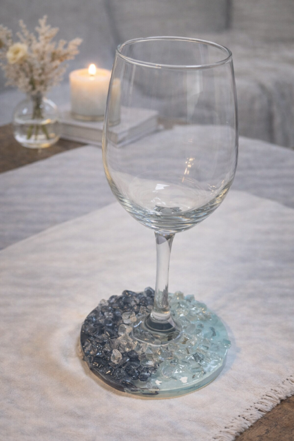 Ocean Shadow Resin Bottom Wine Glass - Standard Base