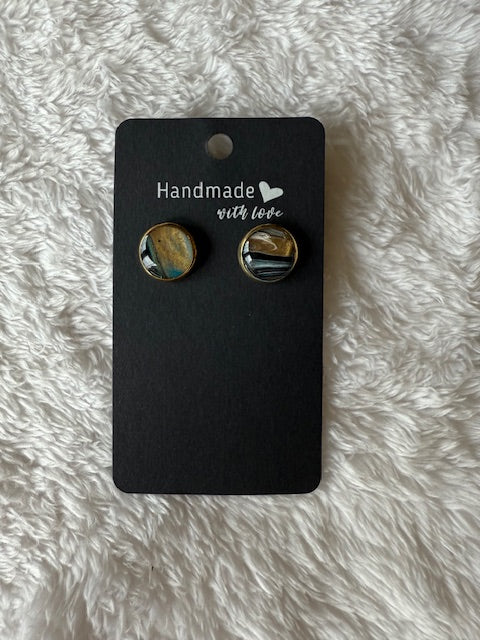 Gold Earth Studs