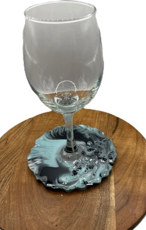 Storm Tide Resin Bottom Wine Glass - Oversized Base