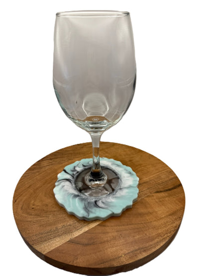 Seafoam Drift Wine Glass - Oversized Base
