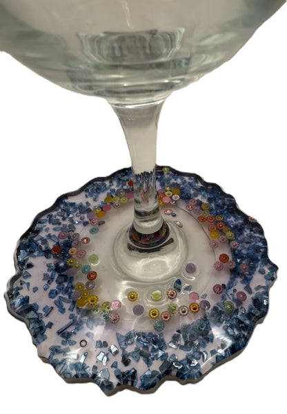 Confetti Tide Wine Glass - Oversized Base